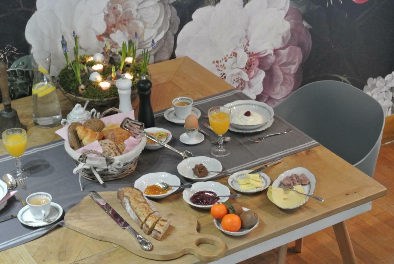 Boutique Hotel B&B Fleurie Saint-Amand-Mont-Rond Esterno foto